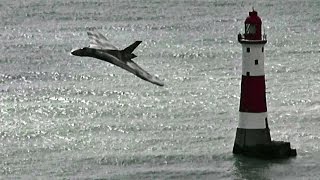 🇬🇧 Vulcan XH558 Beachy Head Cliff Edge Flypasts at Eastbourne Airshow 2015 [upl. by Lon]