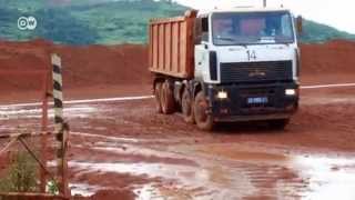 Bauxite Guineas mineral wealth  Global 3000 [upl. by Adnirual]