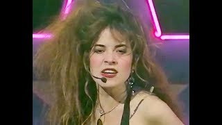 Gloria Trevi  Zapatos Viejos 1992 [upl. by Atinuahs]