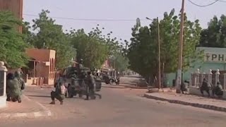 Mali Reprise des combats dans le nord du Mali [upl. by Aleil708]