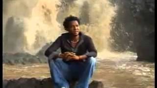 Abbush Zallaqaa Aayyoo Oromo Music [upl. by Ainoval]