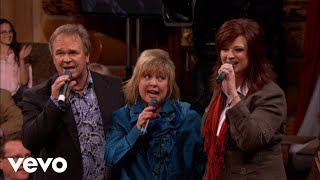 Charlotte Ritchie Jeff amp Sheri Easter  In Everything Give Thanks Live [upl. by Brander]